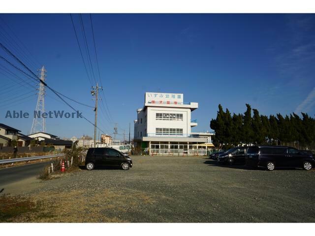 寿泉寺いずみ幼稚園(幼稚園/保育園)まで545m 松東017