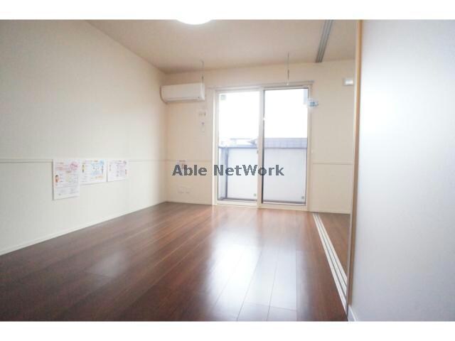  メゾン　ラ・ヴェリテA　B