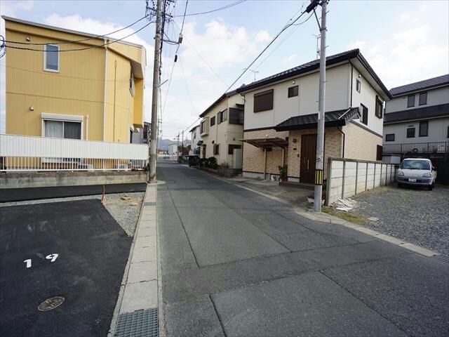  セザンヌ飯村