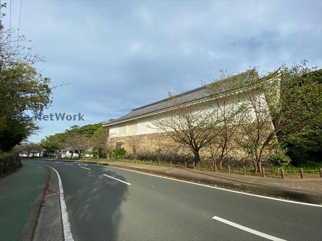 田原市博物館(美術館/博物館)まで3392m フラン　ラ　ヴィ