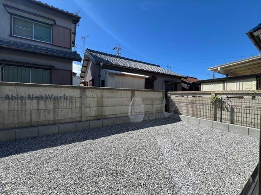  豊岡町40番地貸家