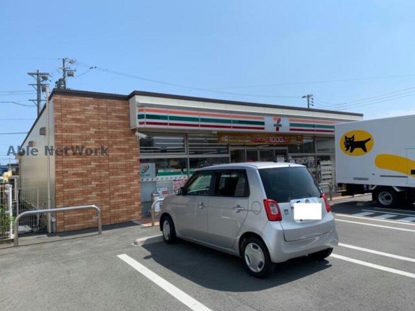 セブンイレブン豊橋大井町店(コンビニ)まで552m Tram