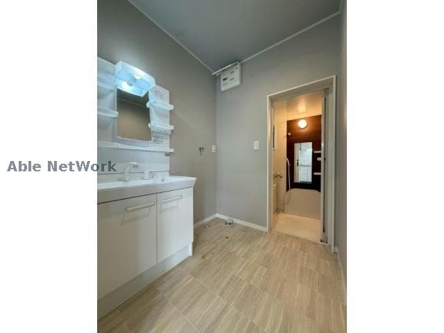  エーエスコートⅢ