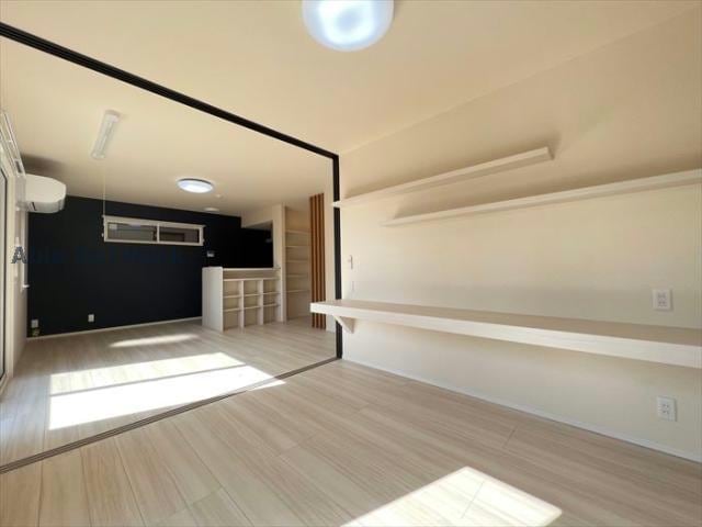  ウェストテラス大西