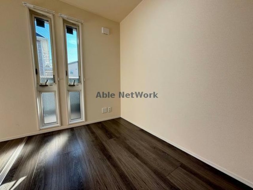  アトール　テラス　柱