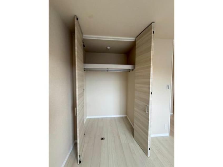 同型モデル（301） シャーメゾンＫｏｕ