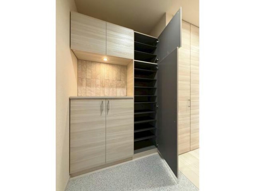 同型モデル（301） シャーメゾンＫｏｕ