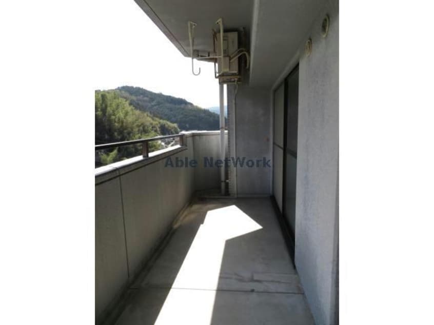  クリスタルヒルズ