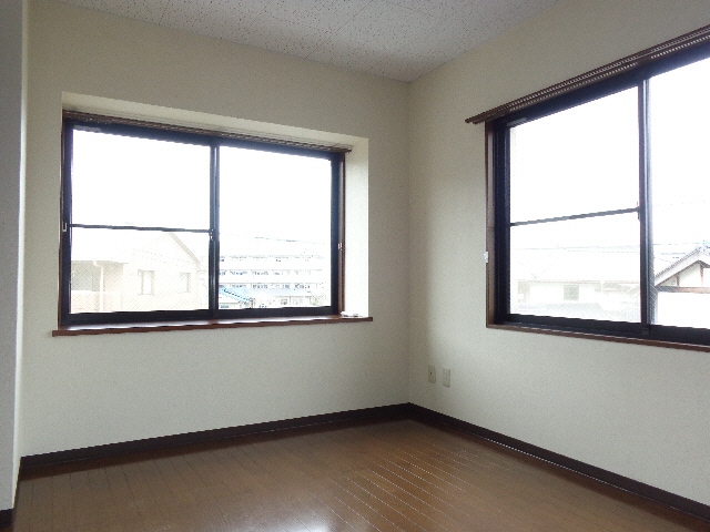 洋室 エスポワール・大洲