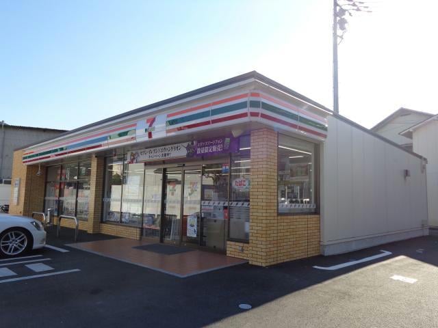 セブンイレブン愛媛大洲街道店(コンビニ)まで562m グリーンハイツ矢野