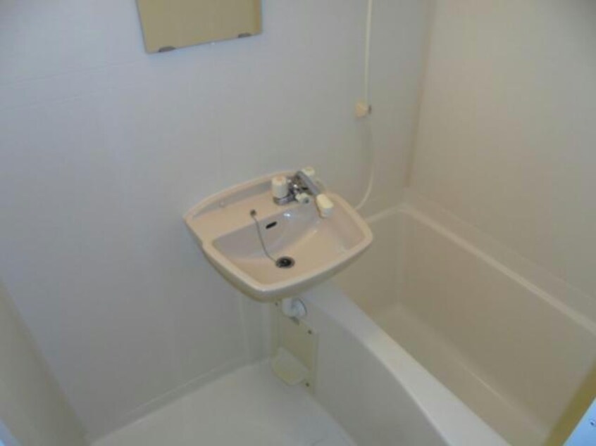 浴室 モーメント新谷