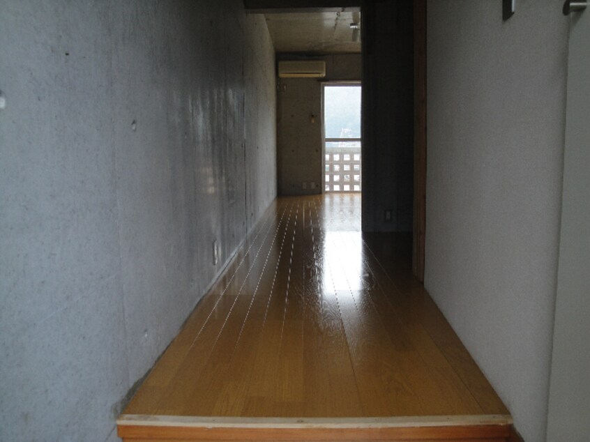 玄関 ソレイユ２１