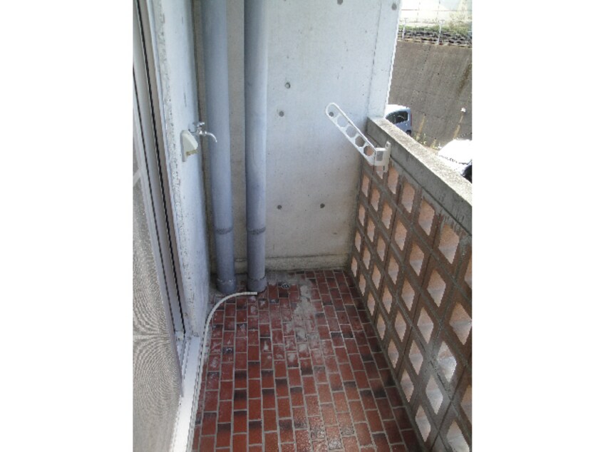 洗濯機置き場 ソレイユ２１