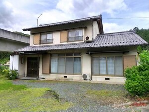 村上貸家（北只）