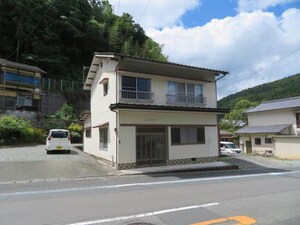 瀧野貸家