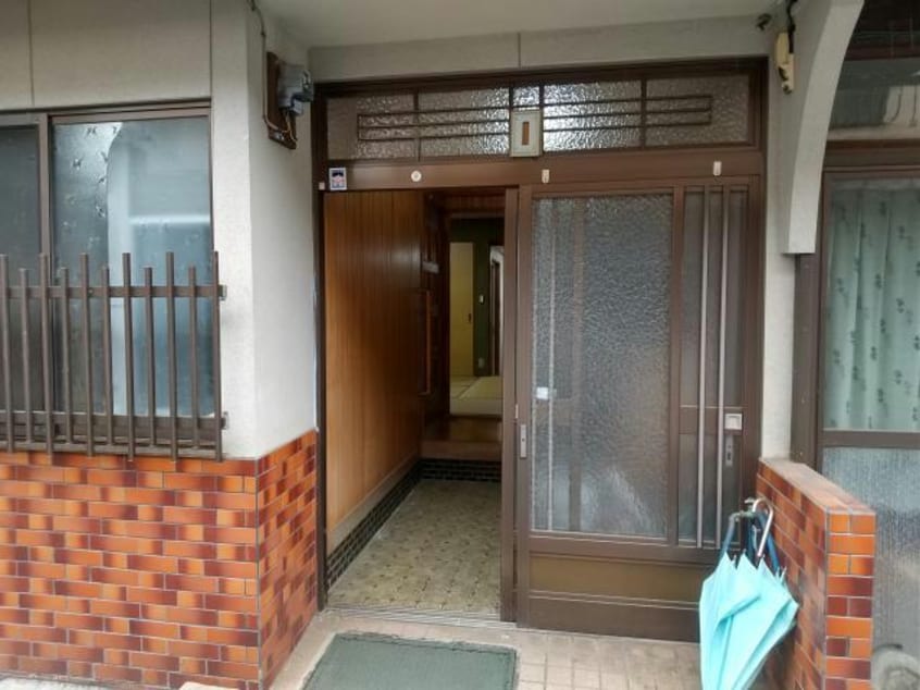  内子町渡邉貸家
