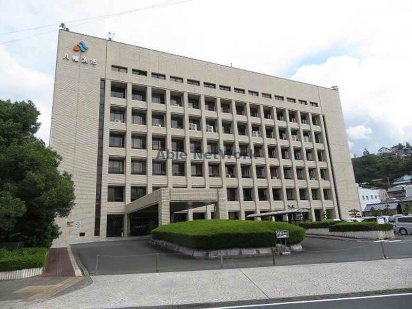 八幡浜市役所(役所)まで373m メゾン喜多町
