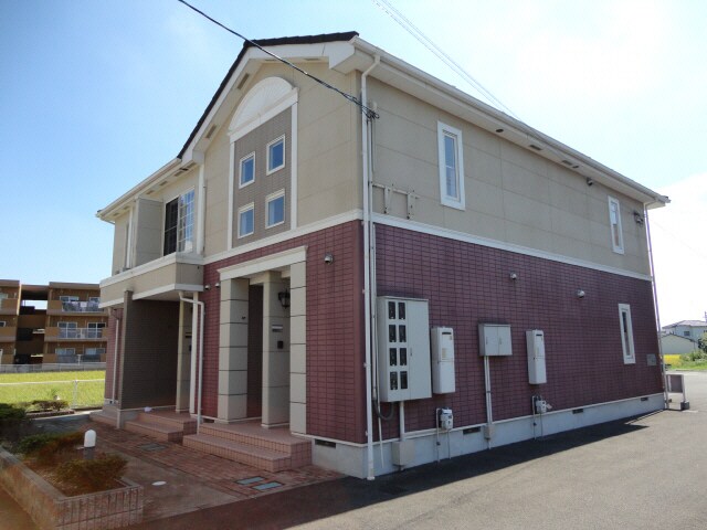  ルミナス藍住　Ａ・Ｂ