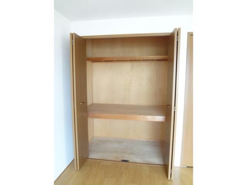  ルミナス藍住　Ａ・Ｂ