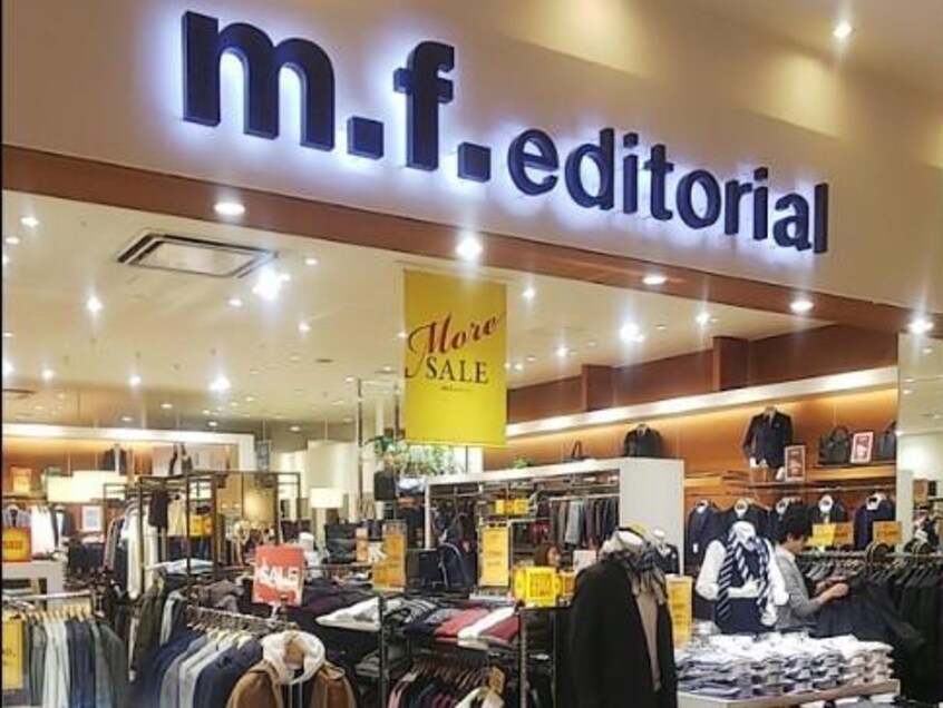 m．f．editorialゆめタウン徳島店(ショッピングセンター/アウトレットモール)まで2490m レオパレスコンフォート藍住