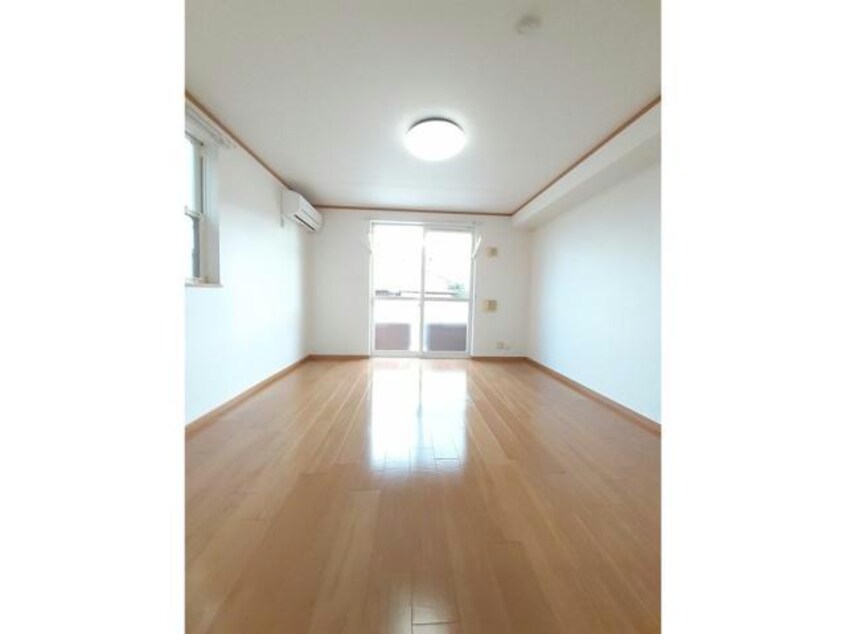  ヴィヴァーチェ春日野Ａ・Ｂ