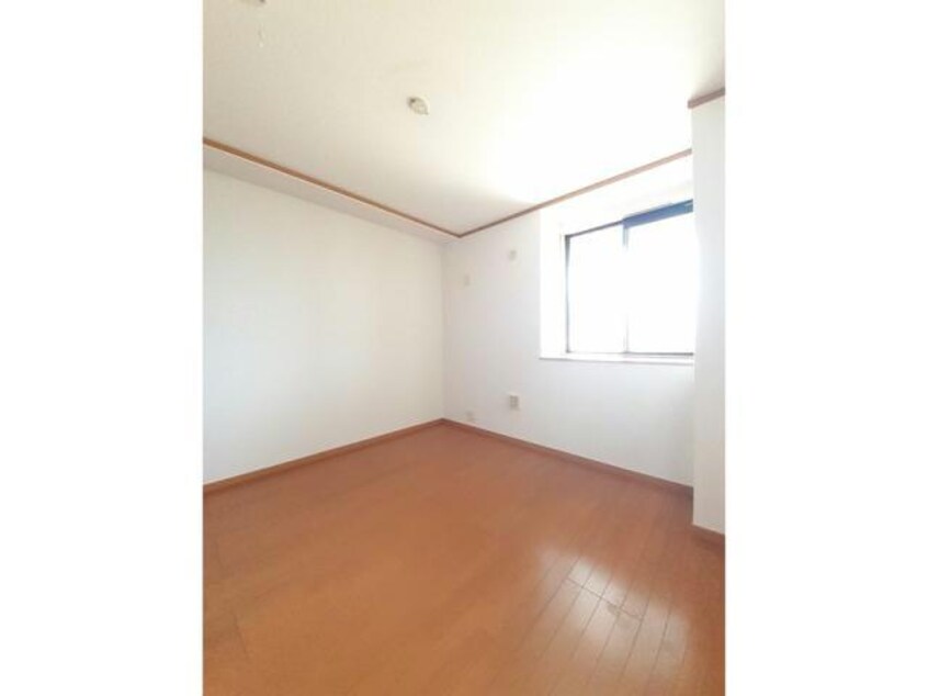  ヴィラージュ・コート