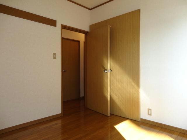  ファインランド酒井