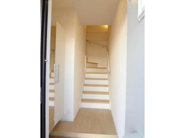  エルヴィータＢ