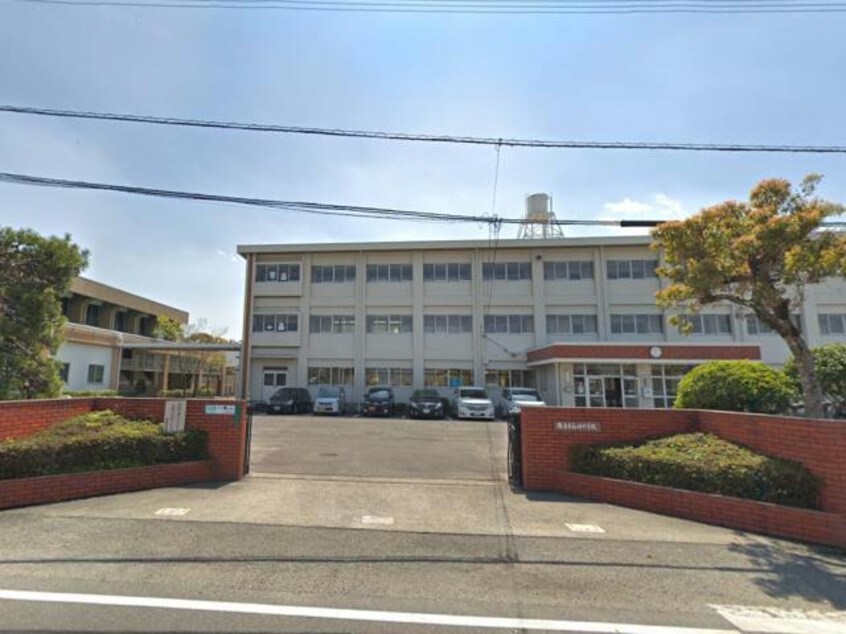 徳島市立応神中学校(中学校/中等教育学校)まで2267m ルミエール応神Ⅱ