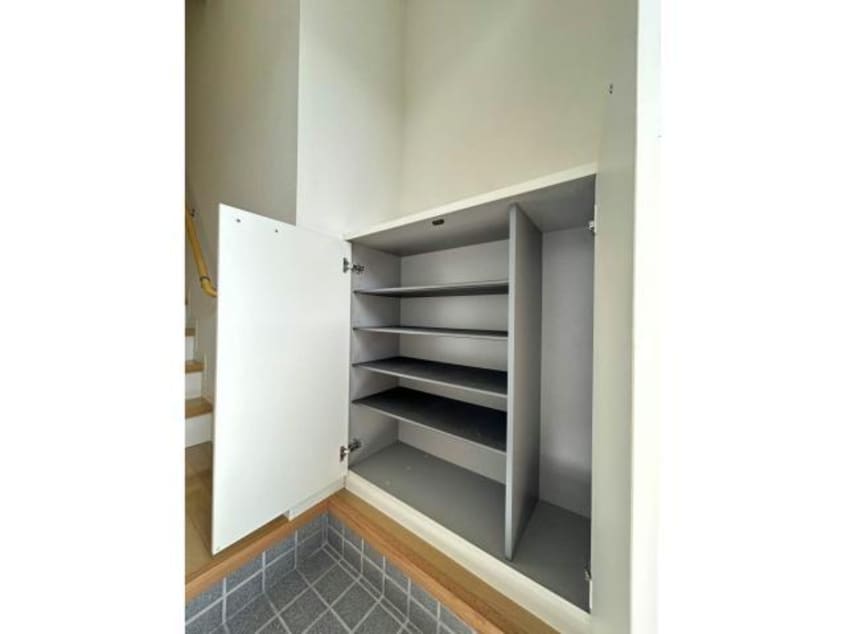  シャーメゾンディアス川内