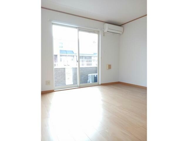  グレースコート　B