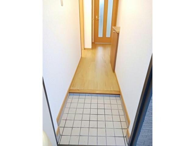  グレースコート　B