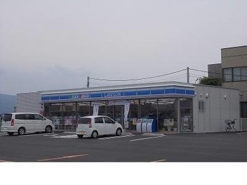 ローソン鳴門撫養町斎田店(コンビニ)まで201m カーサ　デル　ジラソーレ