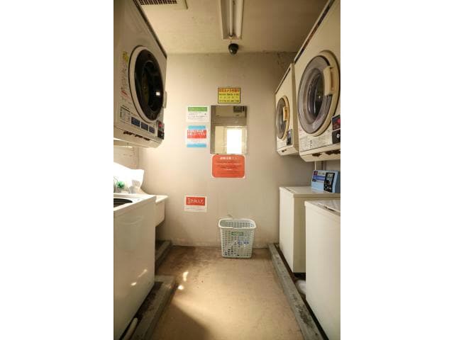 男性用コインランドリー フェルティシャトー滋賀水口