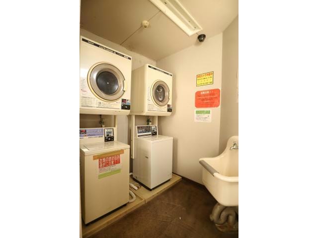 女性用コインランドリー フェルティシャトー滋賀水口