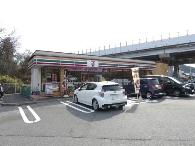 セブンイレブン水口町松尾店(コンビニ)まで1139m プリミエ箕林