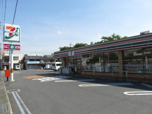 セブンイレブン水口綾野店(コンビニ)まで628m リトルアグリン