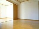 洋室6帖 ヴィラ梅ノ井