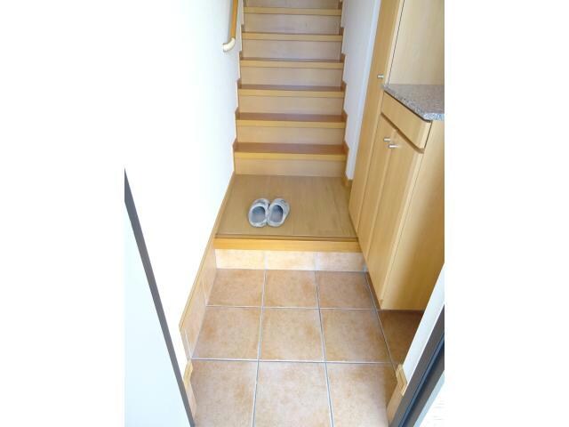 玄関 ラフレシール