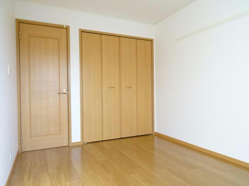 洋室6帖① ラフレシール