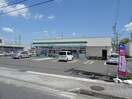 ファミリーマート甲賀駅前店(コンビニ)まで420m Sunny House