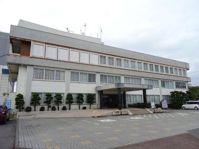 甲賀市役所水口庁舎(役所)まで2407m ブセナテラス１番館