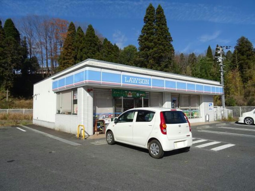 ローソン信楽町勅旨店(コンビニ)まで494m プランドール紫香楽