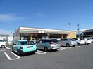 セブンイレブン土山町市場店(コンビニ)まで1629m East　Grove