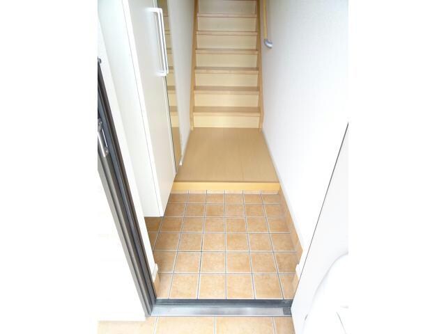 玄関 ディオーネ・ジエータ甲南