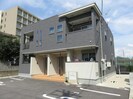 ポル　デマンの外観