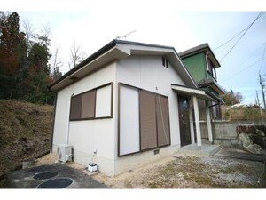 信楽長野貸家