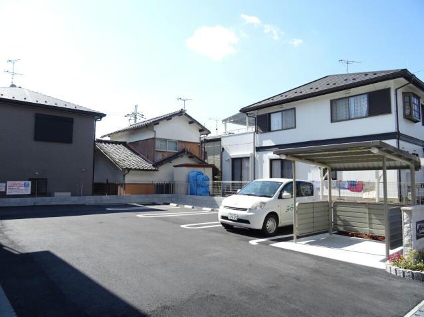 駐車場 エクセルシオール