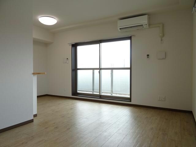 LDK13.8帖 フォレ　コリーヌ（Foret colline）