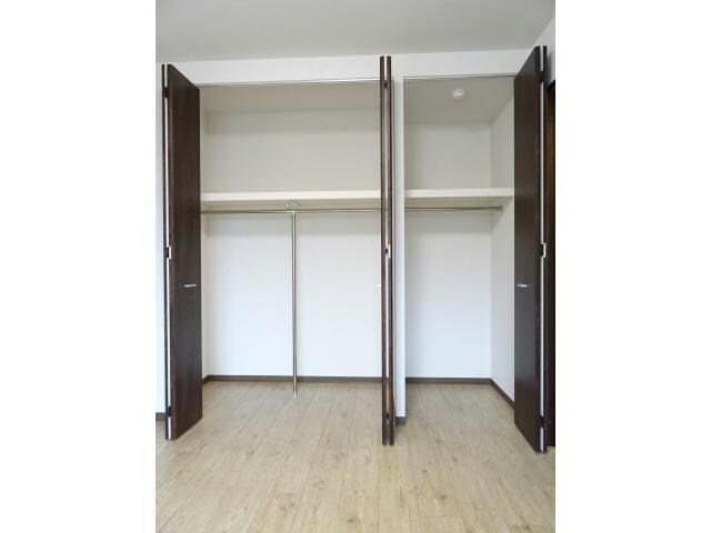 クローゼット フォレ　コリーヌ（Foret colline）